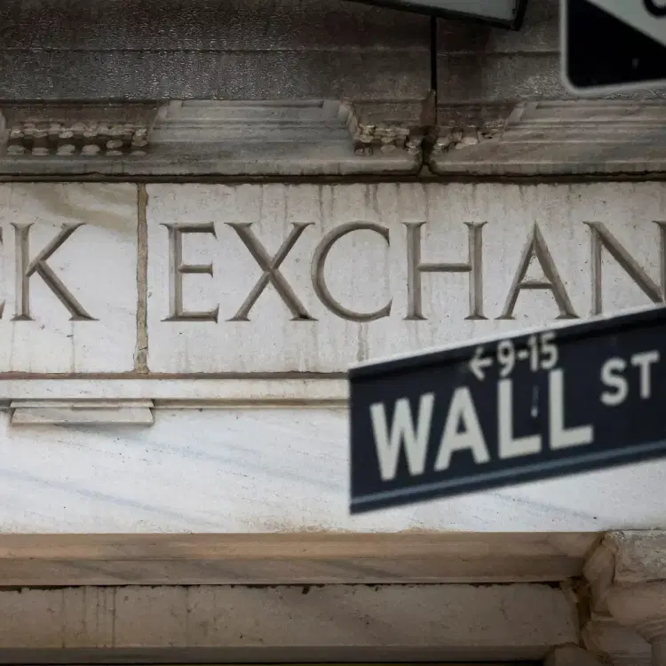 Global Bond Sales Hit Record $260 Billion to Kick Off 2026