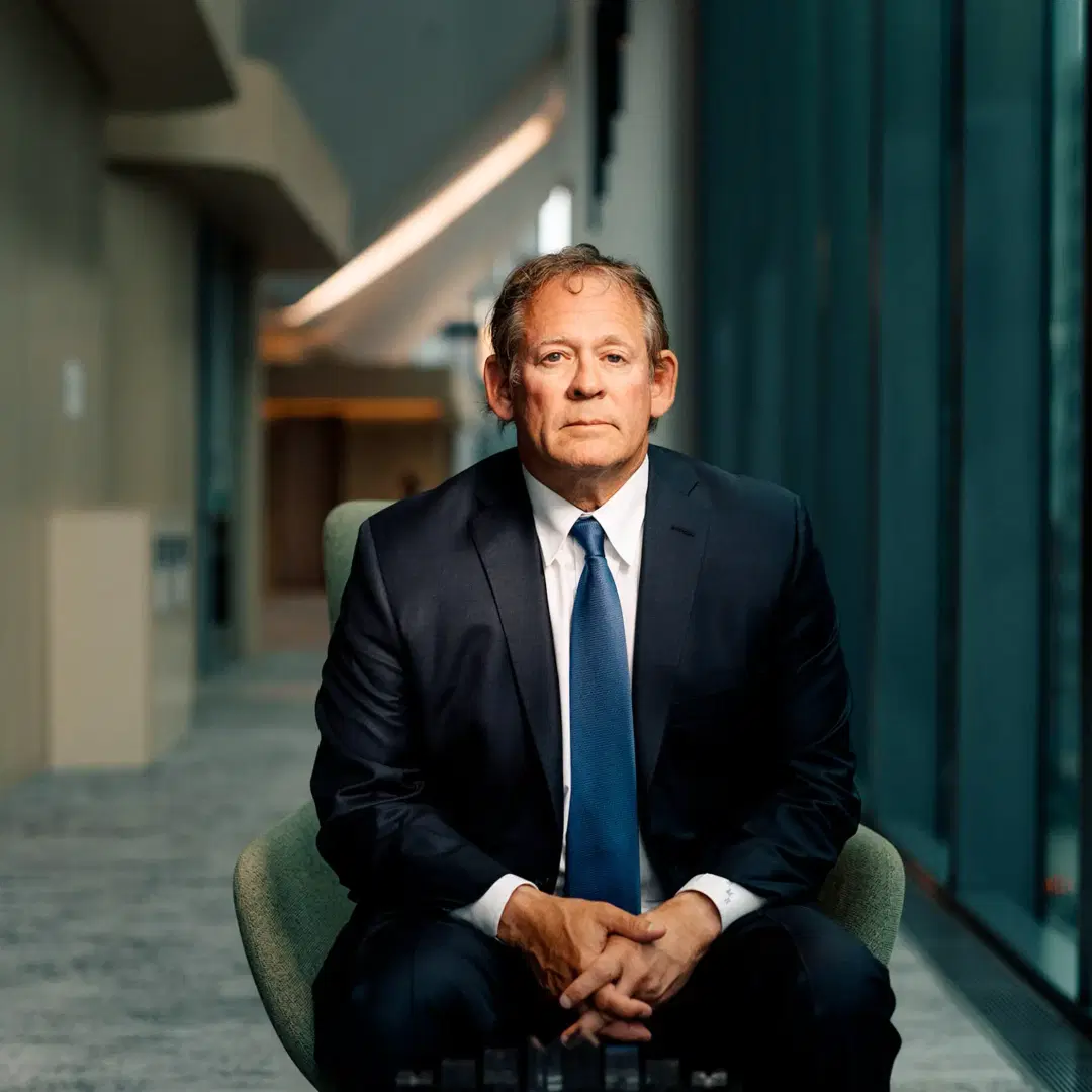 美联储主席争夺战现黑马，降息猛士杀出重围- 美盈证券| 你的投资银行